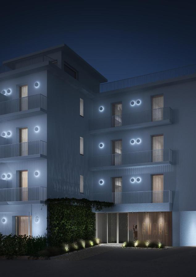 Amare Suite & Apartments Белариа-Игеа Марина Екстериор снимка