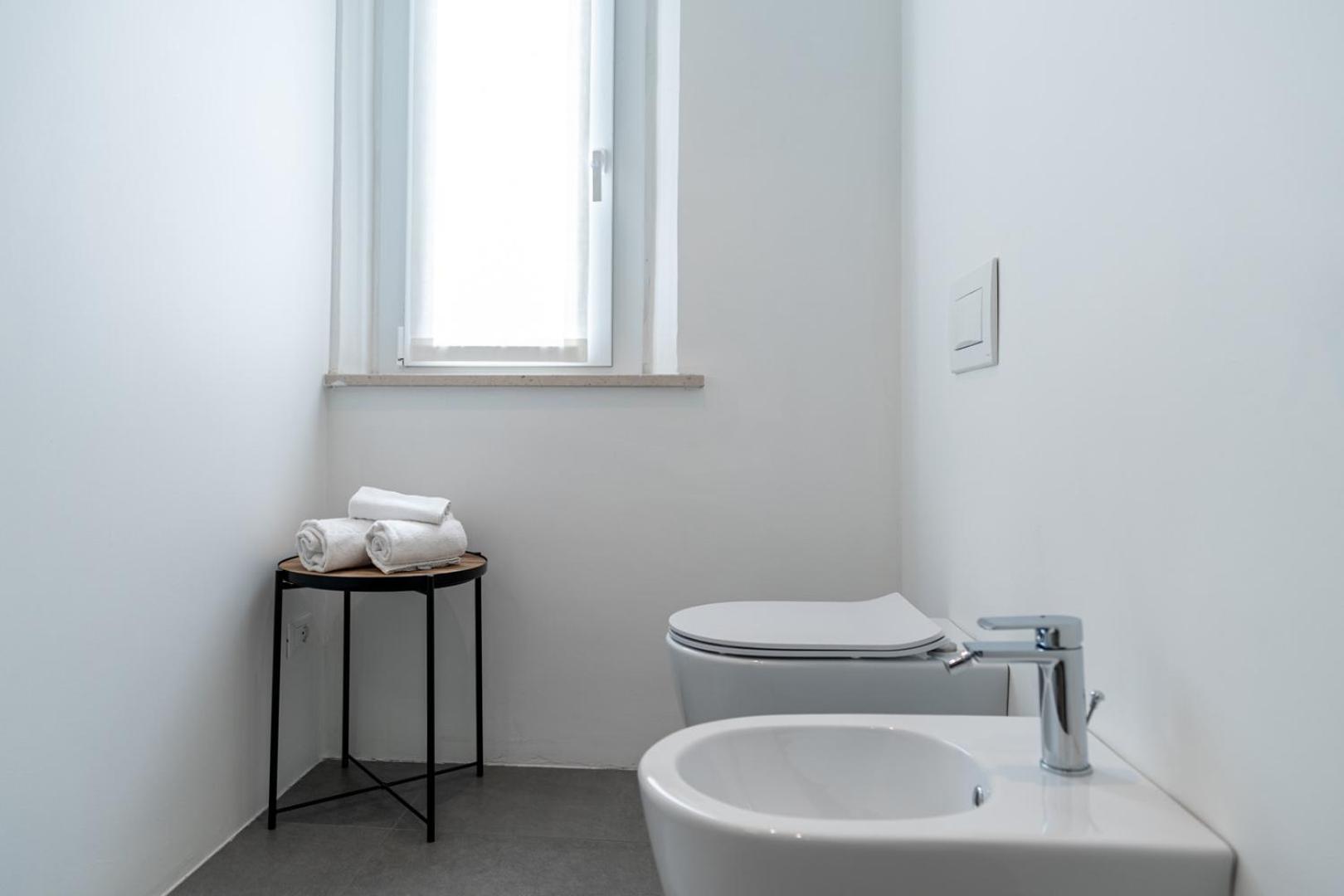 Amare Suite & Apartments Белариа-Игеа Марина Екстериор снимка