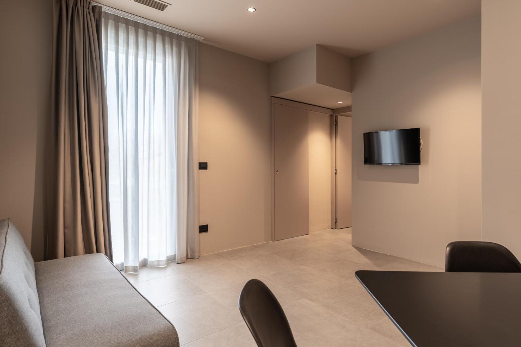 Amare Suite & Apartments Белариа-Игеа Марина Екстериор снимка
