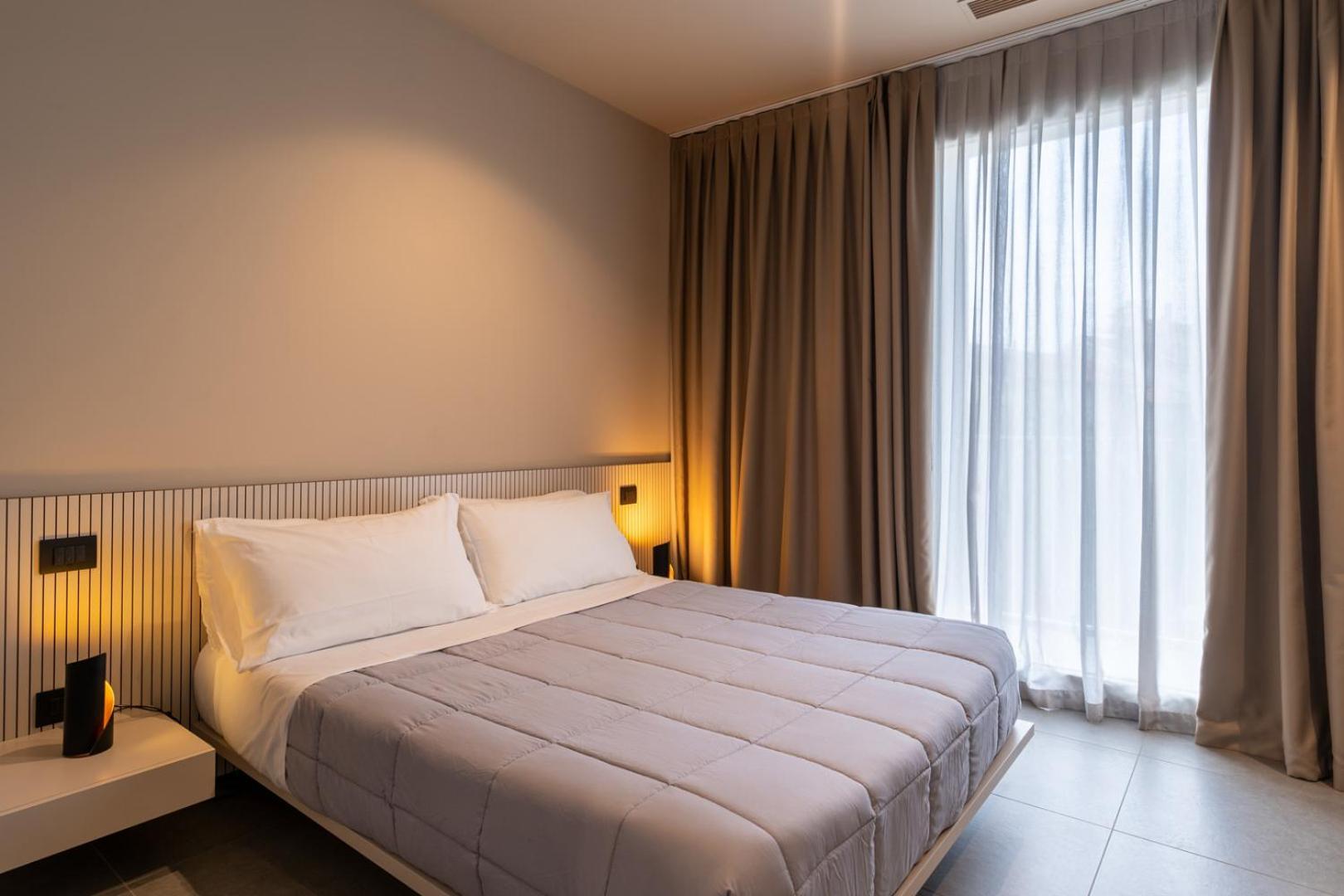 Amare Suite & Apartments Белариа-Игеа Марина Екстериор снимка