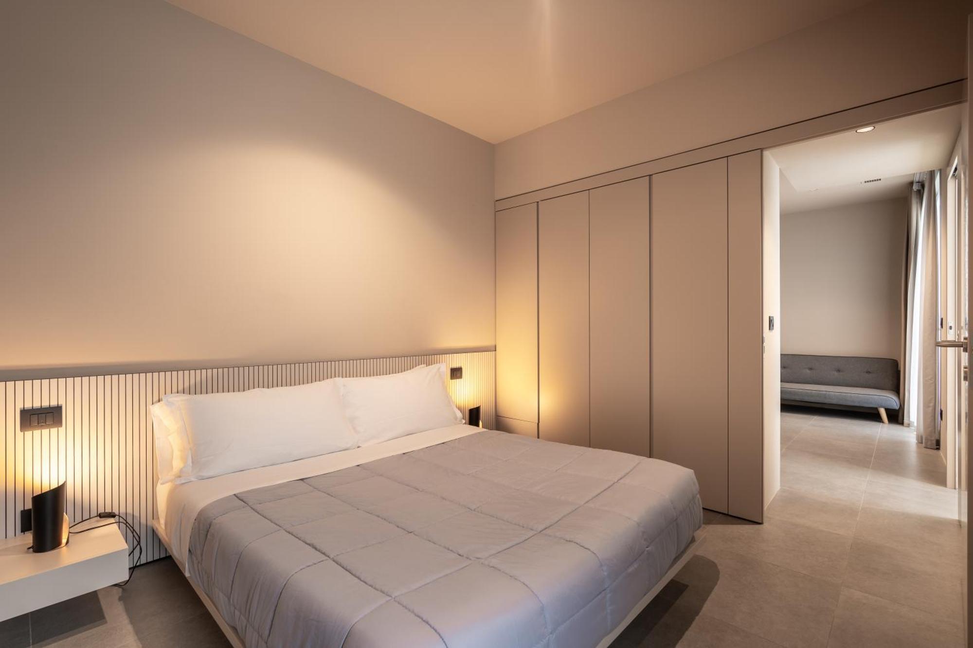 Amare Suite & Apartments Белариа-Игеа Марина Екстериор снимка