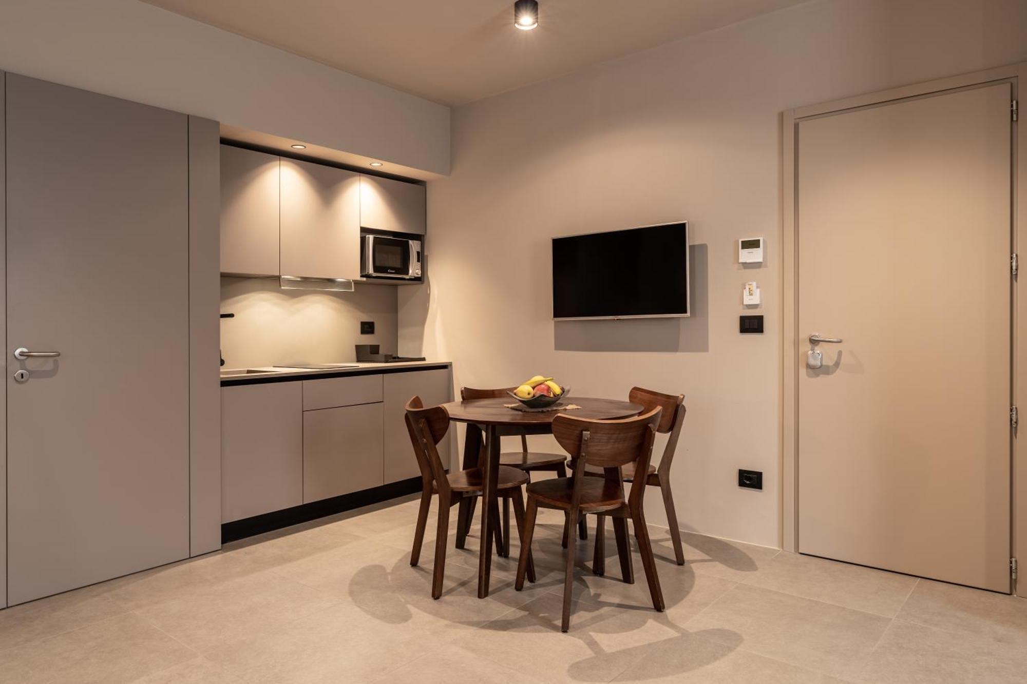 Amare Suite & Apartments Белариа-Игеа Марина Екстериор снимка